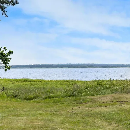 Awesome In With Kitchen Holiday home *