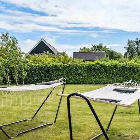 Awesome In With Kitchen Holiday home Vemb